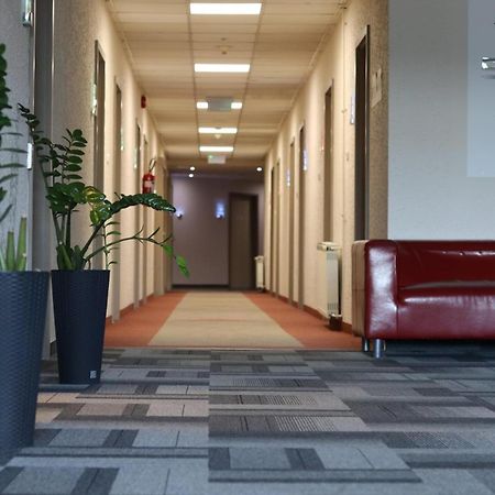 Only 15 Minutes To City Center, Free Secure Parking Budapest Extérieur photo